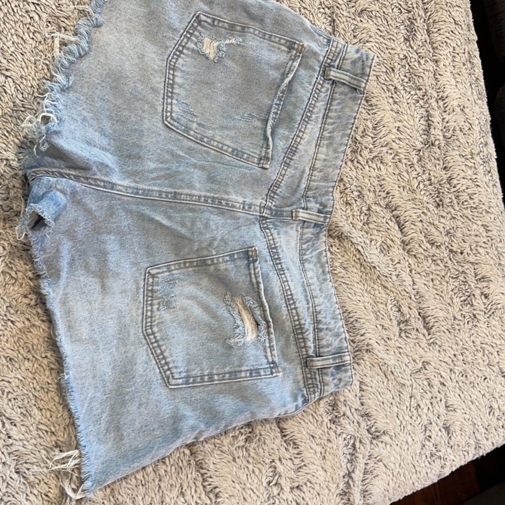 High waisted cut off denim shorts SIZE 13/31